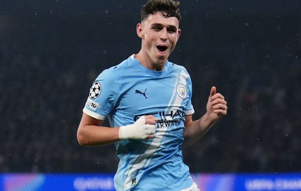 FODEN AGREES NEW MANCHESTER CITY`S 4-YEAR DEAL