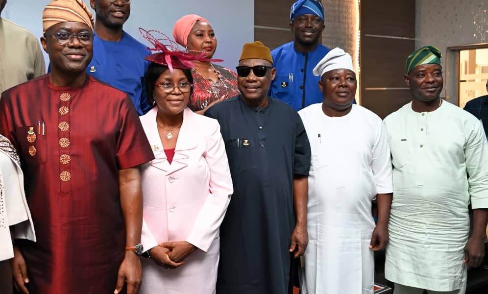 MAKINDE SWEARS IN NEW HOS DR FASINA,2 COMMISSIONERS